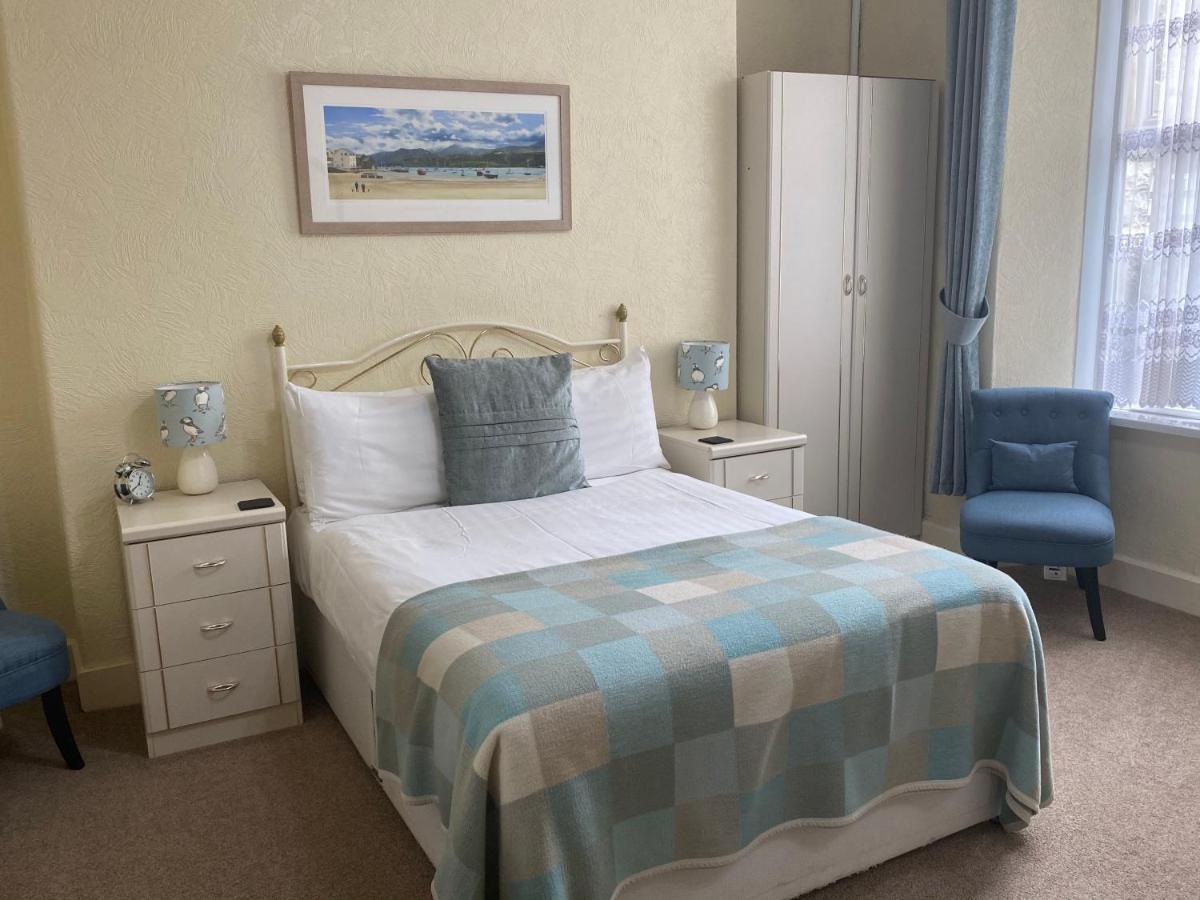 Oceandrive Bed and Breakfast Barmouth Exteriör bild